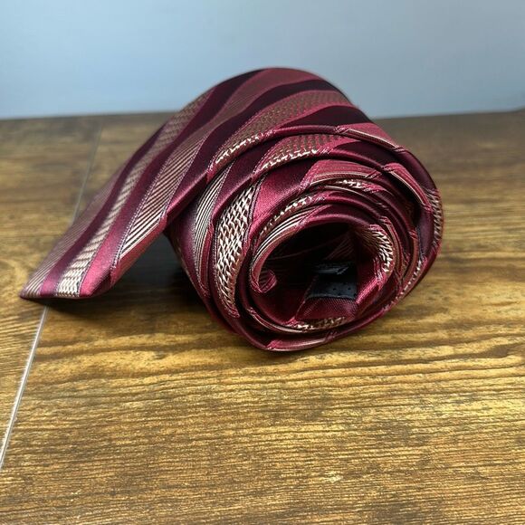 STACY ADAMS Tie Mens 100% Microfiber Necktie Designer STRIPED Red - Picture 3 of 7